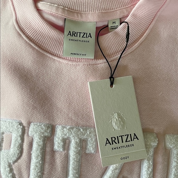 Aritzia Cozy Sweatfleece Perfect Crew Light Pink Crewneck Sweatshirt - Picture 9 of 11